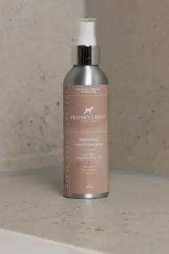 Dog Conditioner & Dry Shampoo Sandelwood, Jasmine & Vanille150ml