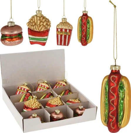 Kerstbal snacks en fastfood