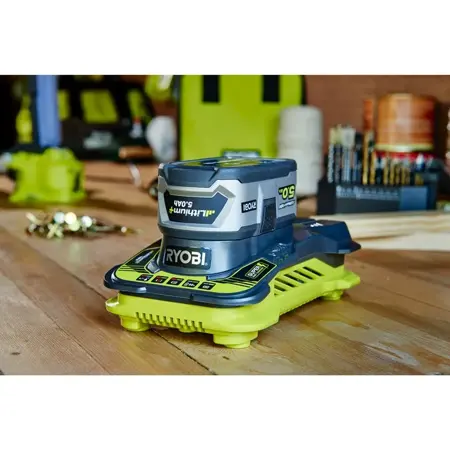 RYOBI ONE+ 18V Snellader - afbeelding 2